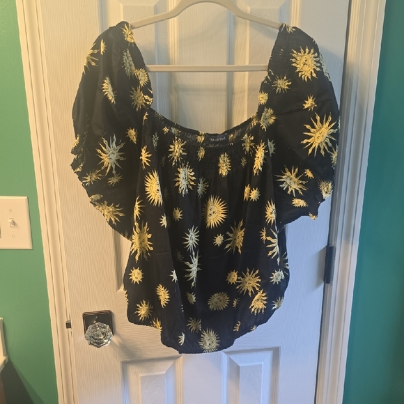 Modcloth Tops - Sunburst Black and Yellow Women's Top Nwot